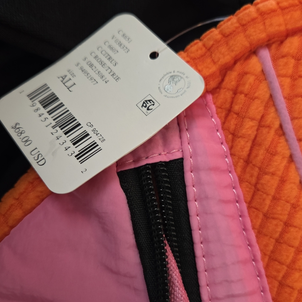 Free People Movement Cold Shoulder Sling Bag Citrus - Picture 3 of 3